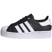 Baskets basses adidas SUPERSTAR BOLD