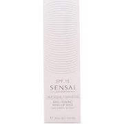 Fonds de teint &amp; Bases Sensai Brightening Make-up Base