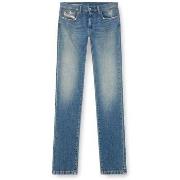 Jeans Diesel 2019 D-STRUKT - 0GRDG-01