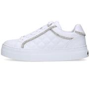 Baskets basses Guess FLPGRAELE12