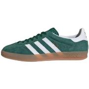 Baskets basses adidas GAZELLE