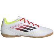 Chaussures de foot adidas -