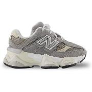 Baskets enfant New Balance 9060