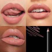 MAC Macximal Silky Matte Lipstick 3.5g (Various Shades) - Kinda Sexy