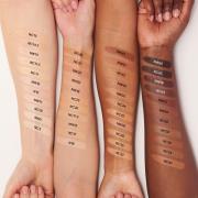MAC Studio Fix 36HR Smooth Angles Concealer (Various Shades) - NC14.5
