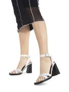 Sandalen met riem