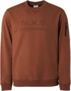 No Excess Sweater crewneck chest artwork caramel