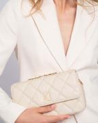 Nikkie Ann diamond clutch tas