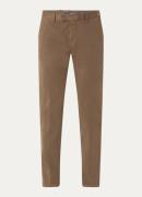 Boggi Milano Slim fit chino met steekzakken