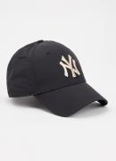 New Era Pet met logoborduring