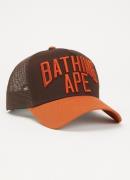Bape Pet met logoborduring