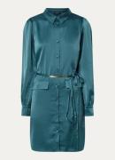 NIKKIE Kenya mini blousejurk met pofmouwen en strikceintuur