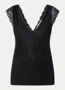 Sofie Schnoor Pansy top van kant met V-hals