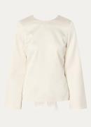 Malina Elna top met strikdetail en rugdecolleté