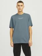 T-shirt met ronde hals.