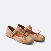 Leren ballerina's Dominante