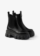 Prada Monolith chelsea boot van leer