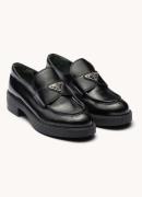 Prada Loafer van leer met logo