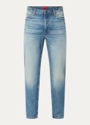 HUGO BOSS 634 tapered fit jeans met medium wassing