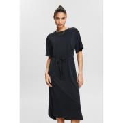 Robe longue droite col rond