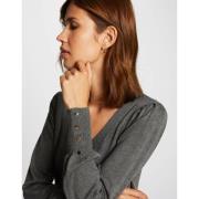 Pull en fine maille, col V