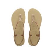 Sandales en caoutchouc talon plat