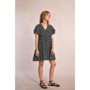 Robe courtes imprimée évasée manches courtes