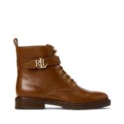 Boots lacées