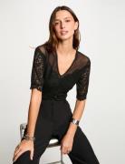 Body manches courtes dentelle
