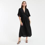 Robe longue évasée, col V, manches aux coudes