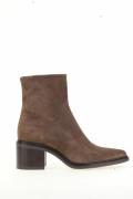 Bottines pointues en cuir suède