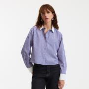 Chemise rayée, courte et ample