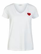 Tshirt col V, cœur brodé